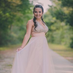 Meet your Posher, Emily